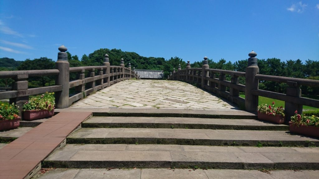 『石橋記念公園』（鹿児島市）：子供と水遊びがしたくなった(^^;